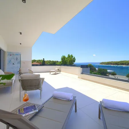 Luxurius Vinka 50m From The - Free Boat Tour 31st Od August *