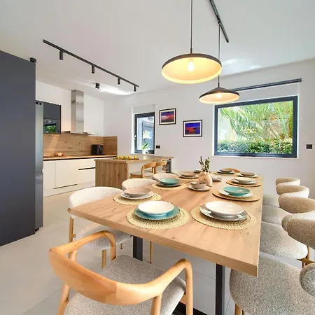 Luxurius Vinka 50m From The - Free Boat Tour 31st Od August Villa