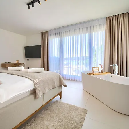 Luxurius Vinka 50m From The - Free Boat Tour 31st Od August Punat