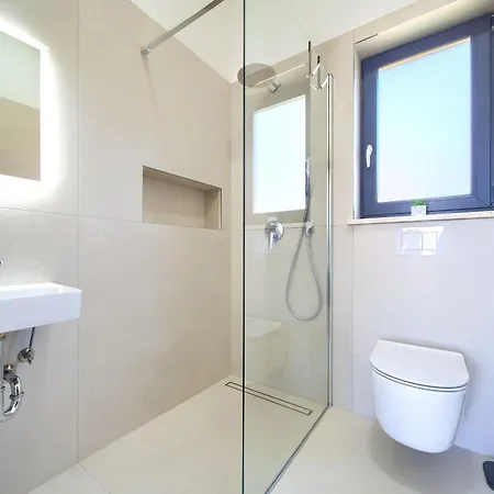 Villa Luxurius Vinka 50m From The - Free Boat Tour 31st Od August
