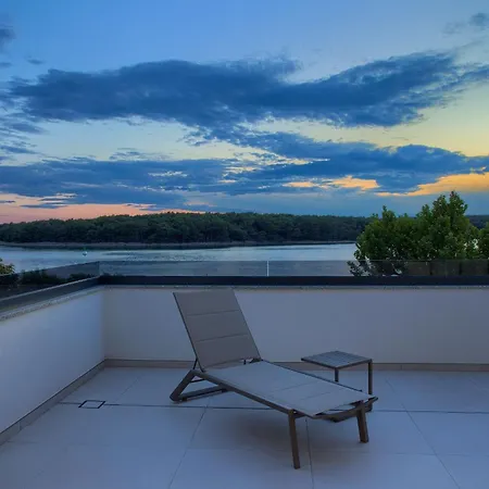 Luxurius Vinka 50m From The - Free Boat Tour 31st Od August Villa *